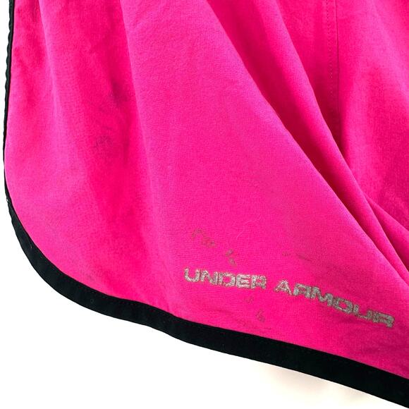 Under Armour Size Small Running‎ Shorts Pink White Black Gym Training Gear - Picture 3 of 5